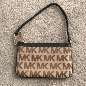 Michael Kors wristlet